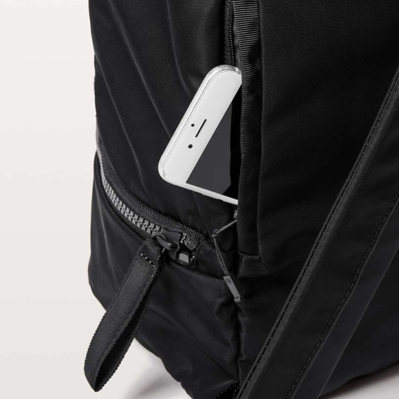 Lululemon City Adventurer Backpack II *17L - Picture 10 of 10